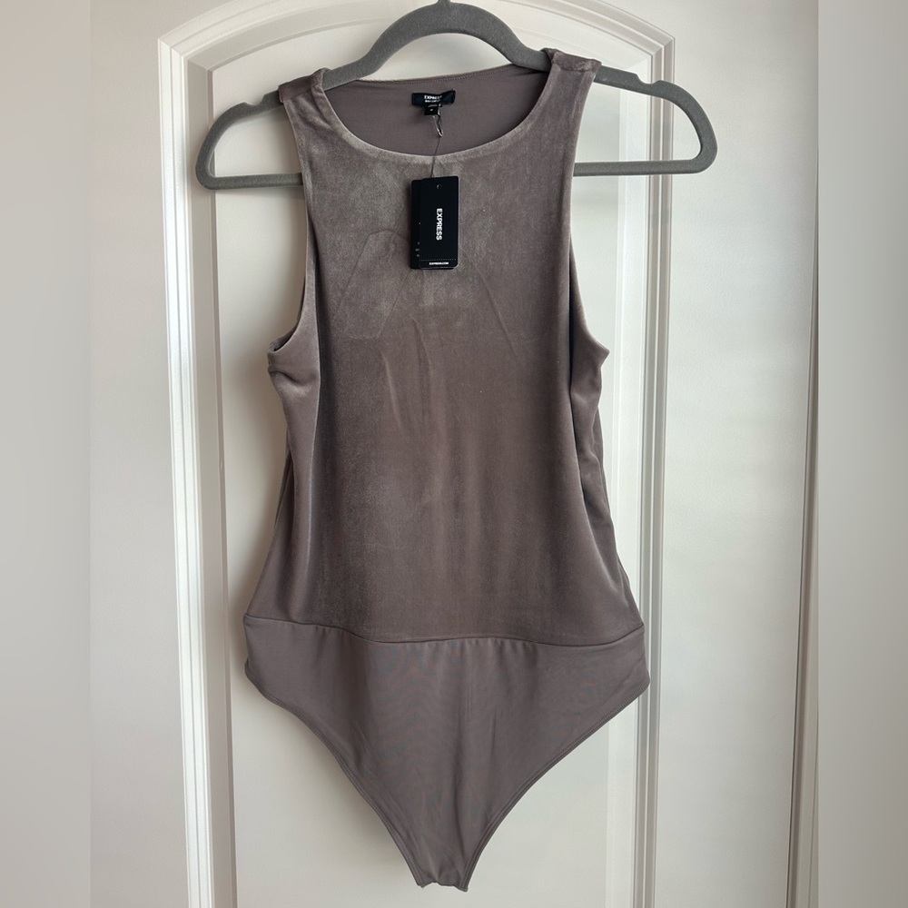 Express sleeveless velvet bodysuit, Medium.